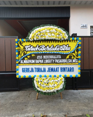 Papan Bunga Duka di Marga Sari
